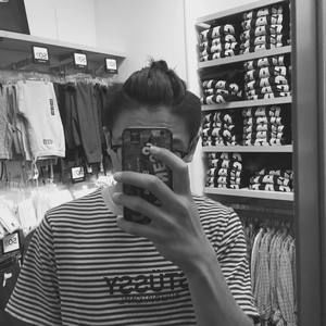 Meet your Posher, Wu